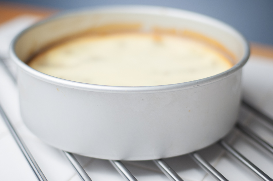 leave pecan pie cheesecake on cooling rack until room temperature