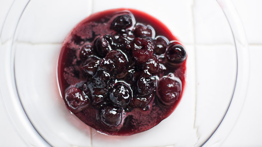 CHERRY SAUCE FOR CHOCOLATE CHEESECAKE